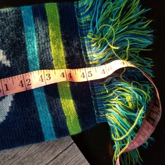 Liberty United Soccer Club Scarf - Picture 5 of 6